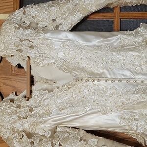 Ivory wedding  dress size 8
